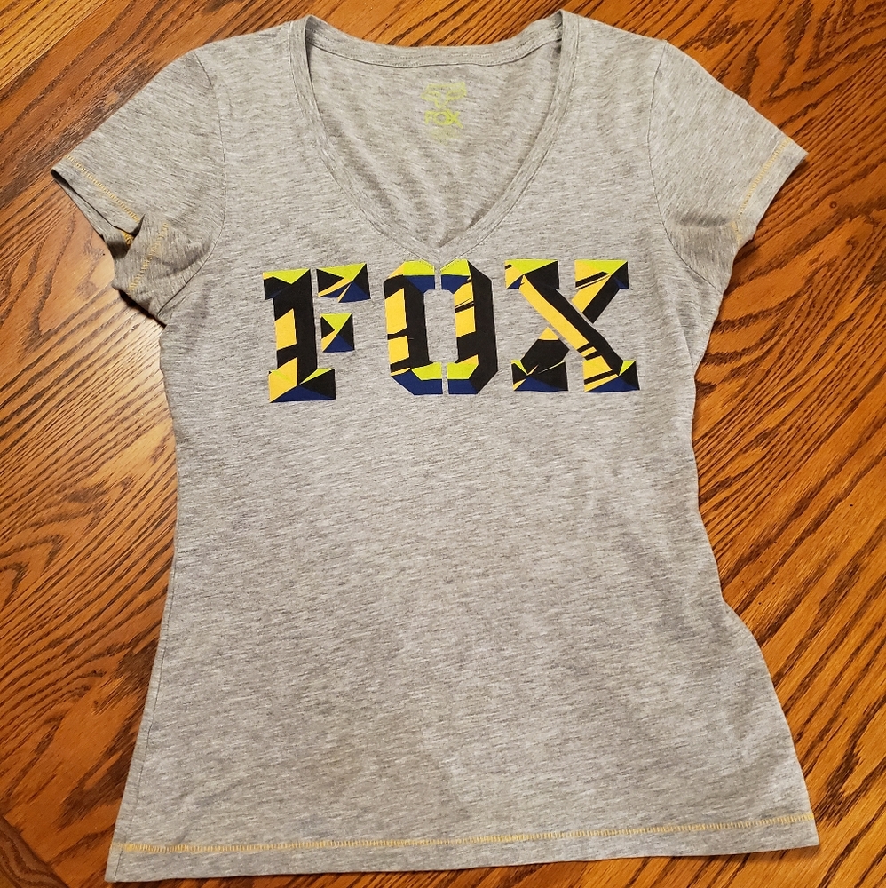 Fox tee